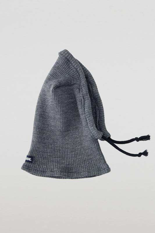 Balaclava gris canalé